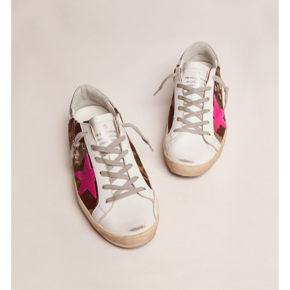 Golden Goose Super-Star sneakers with camouflage pattern and fuchsia star